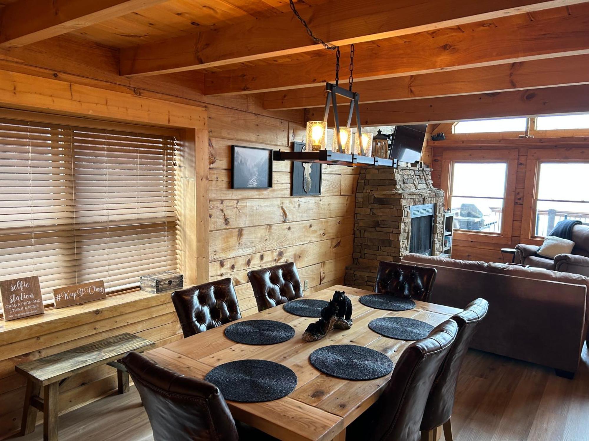 Classy Bear Cabin Gatlinburg Exterior foto