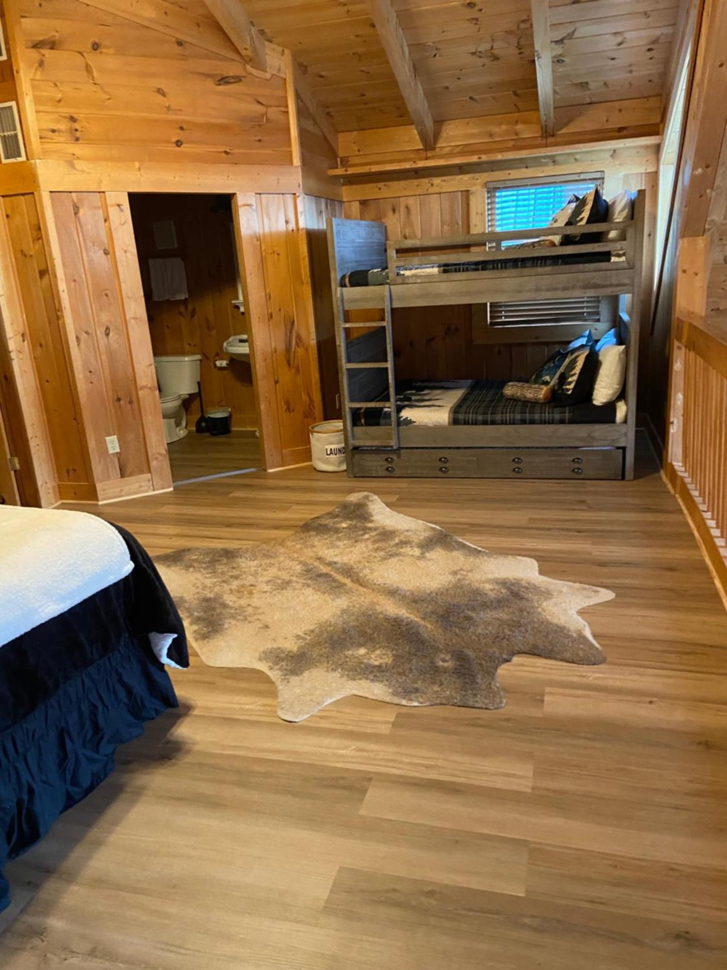 Classy Bear Cabin Gatlinburg Exterior foto